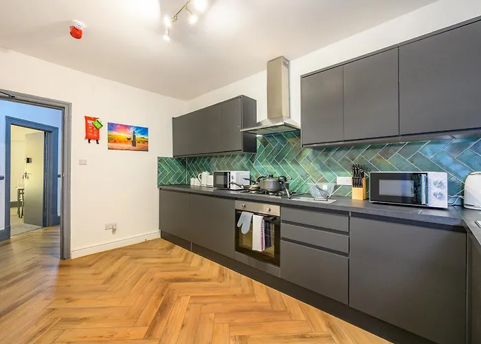 -re7h- For Your Relaxed & Cosy Free Parking Habitación en casa particular