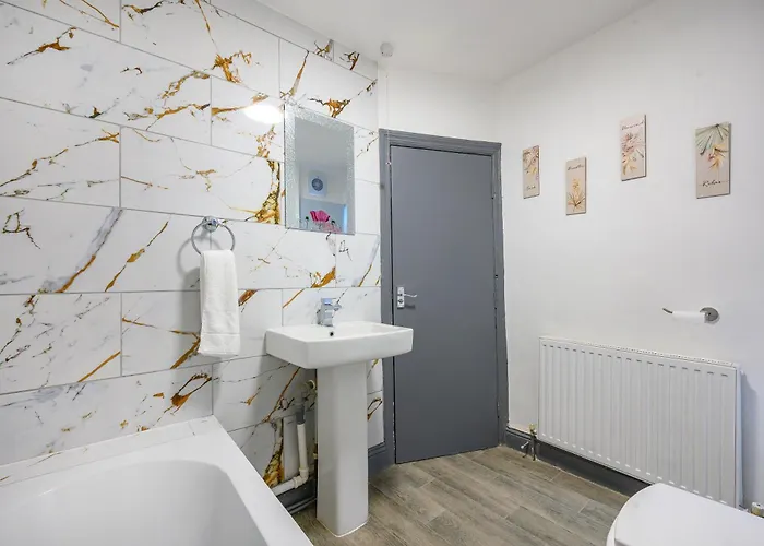 -re7h- For Your Relaxed & Cosy Free Parking Habitación en casa particular *